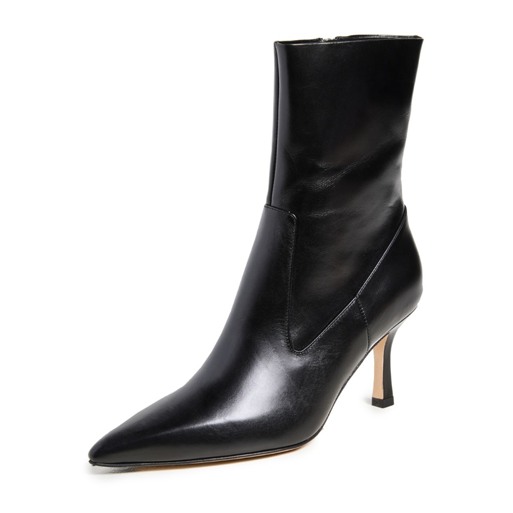 Aeyde Vicky black leather booties